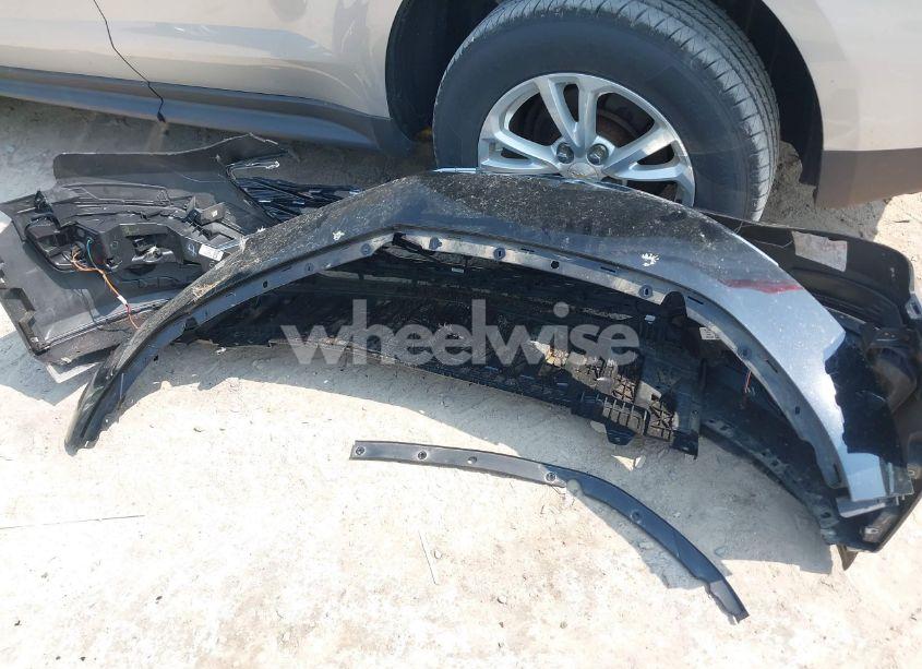 Photo 12 of 2019 Chevrolet Malibu LT (VIN 1G1ZD5ST7KF104431)