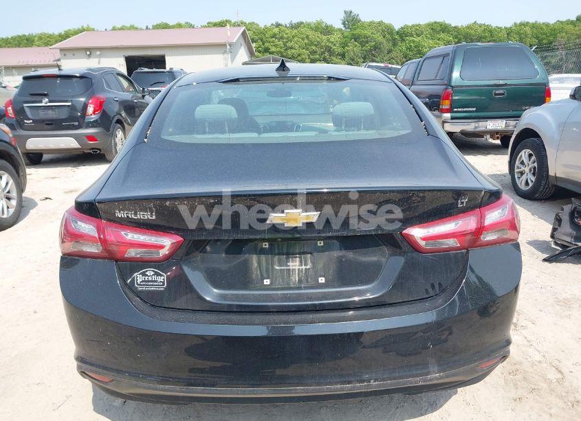 Photo 17 of 2019 Chevrolet Malibu LT (VIN 1G1ZD5ST7KF104431)