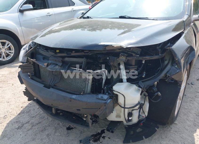 Photo 6 of 2019 Chevrolet Malibu LT (VIN 1G1ZD5ST7KF104431)