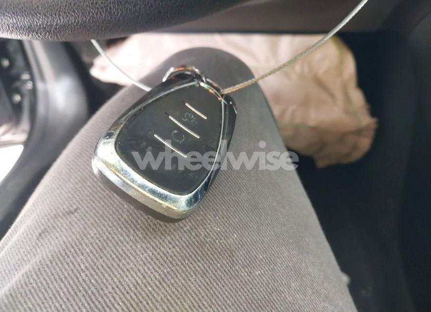 Photo 11 of 2019 Chevrolet Malibu LT (VIN 1G1ZD5ST7KF105949)