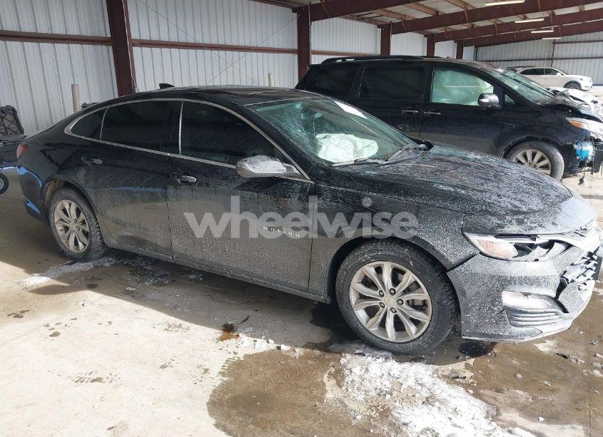 Photo 13 of 2019 Chevrolet Malibu LT (VIN 1G1ZD5ST7KF105949)