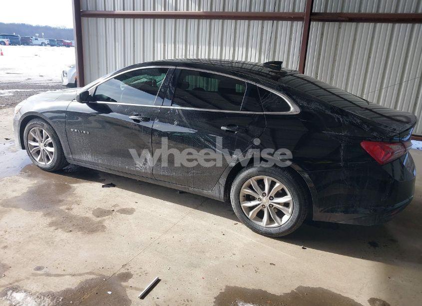 Photo 14 of 2019 Chevrolet Malibu LT (VIN 1G1ZD5ST7KF105949)