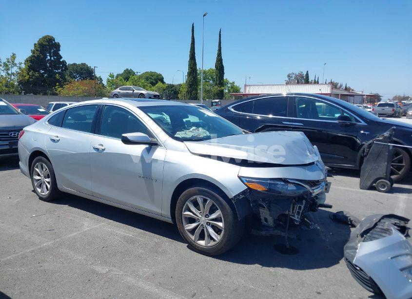 2019 Chevrolet Malibu LT (VIN 1G1ZD5ST7KF112013) main photo