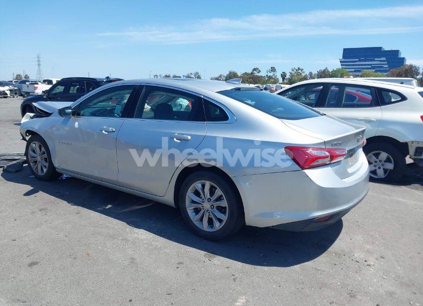 Photo 3 of 2019 Chevrolet Malibu LT (VIN 1G1ZD5ST7KF112013)