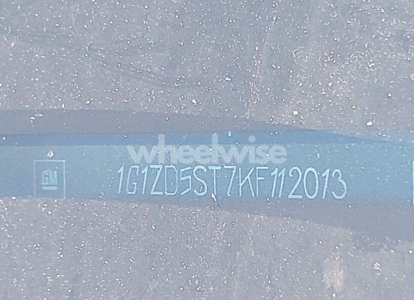 Photo 9 of 2019 Chevrolet Malibu LT (VIN 1G1ZD5ST7KF112013)