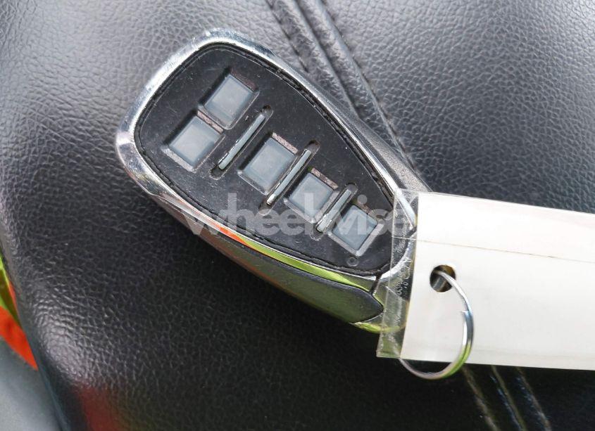 Photo 11 of 2019 Chevrolet Malibu LT (VIN 1G1ZD5ST7KF113212)