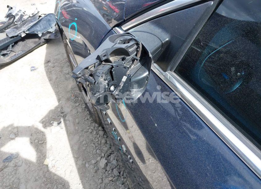 Photo 18 of 2019 Chevrolet Malibu LT (VIN 1G1ZD5ST7KF113212)