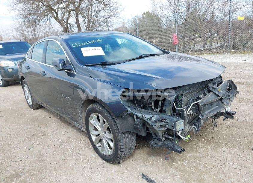 2019 Chevrolet Malibu LT (VIN 1G1ZD5ST7KF115820) main photo