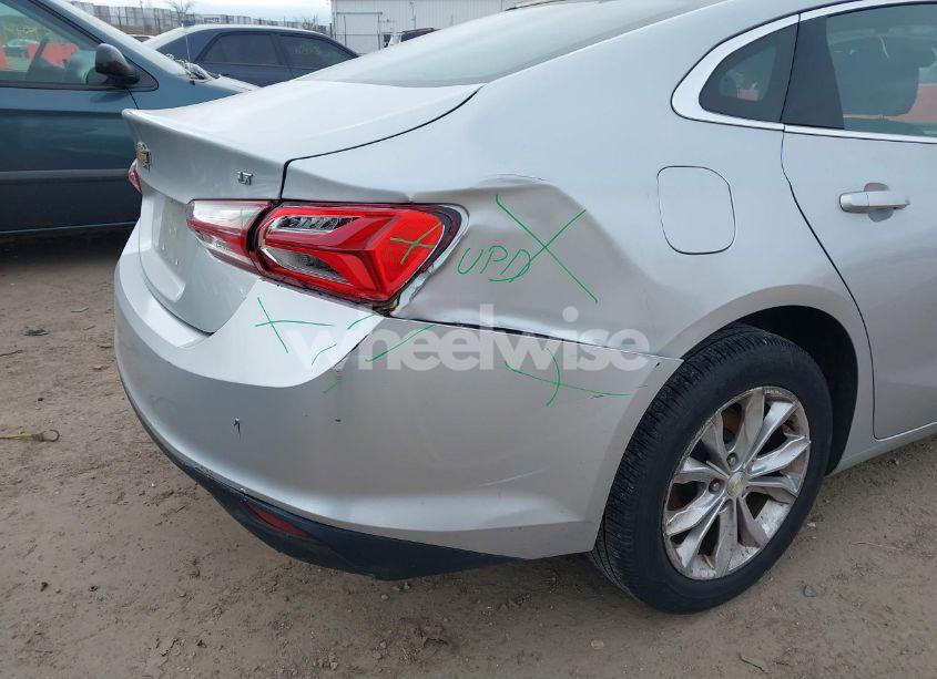 Photo 17 of 2019 Chevrolet Malibu LT (VIN 1G1ZD5ST7KF116496)