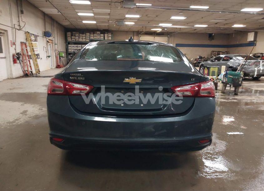 Photo 15 of 2019 Chevrolet Malibu LT (VIN 1G1ZD5ST7KF126686)