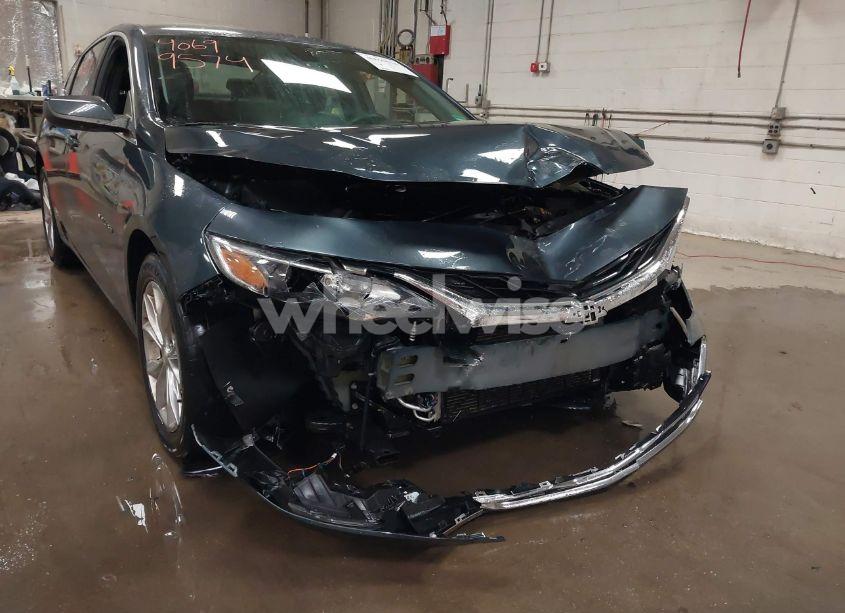 Photo 6 of 2019 Chevrolet Malibu LT (VIN 1G1ZD5ST7KF126686)