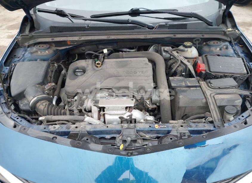 Photo 10 of 2019 Chevrolet Malibu LT (VIN 1G1ZD5ST7KF134030)