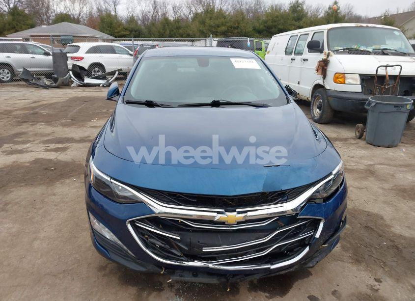Photo 12 of 2019 Chevrolet Malibu LT (VIN 1G1ZD5ST7KF134030)