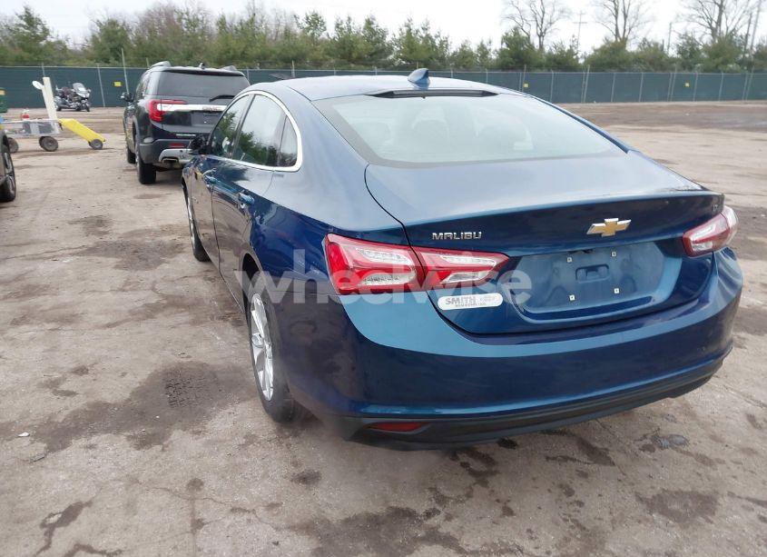 Photo 3 of 2019 Chevrolet Malibu LT (VIN 1G1ZD5ST7KF134030)