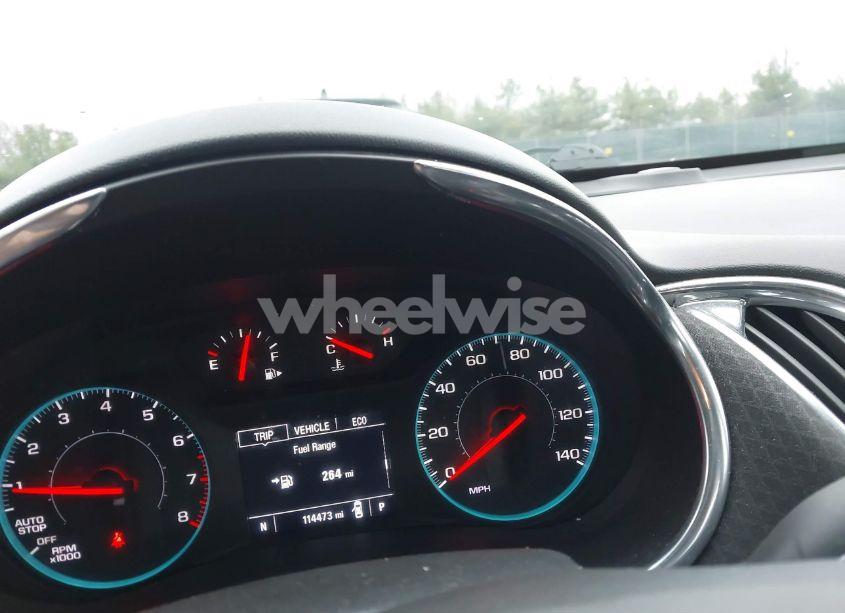 Photo 7 of 2019 Chevrolet Malibu LT (VIN 1G1ZD5ST7KF134030)