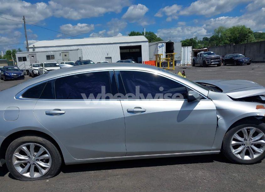 Photo 13 of 2019 Chevrolet Malibu LT (VIN 1G1ZD5ST7KF134139)