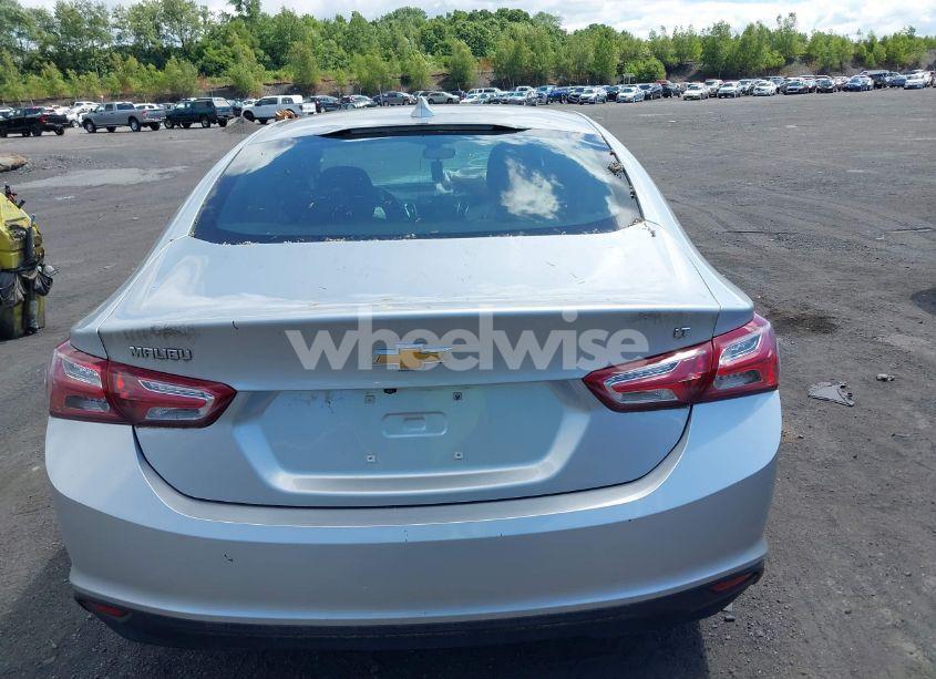 Photo 16 of 2019 Chevrolet Malibu LT (VIN 1G1ZD5ST7KF134139)