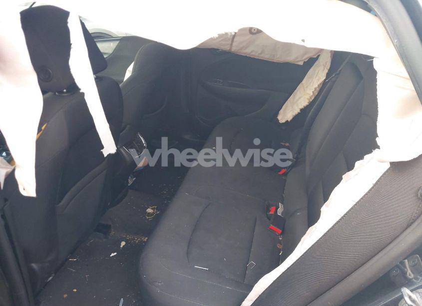 Photo 8 of 2019 Chevrolet Malibu LT (VIN 1G1ZD5ST7KF137302)