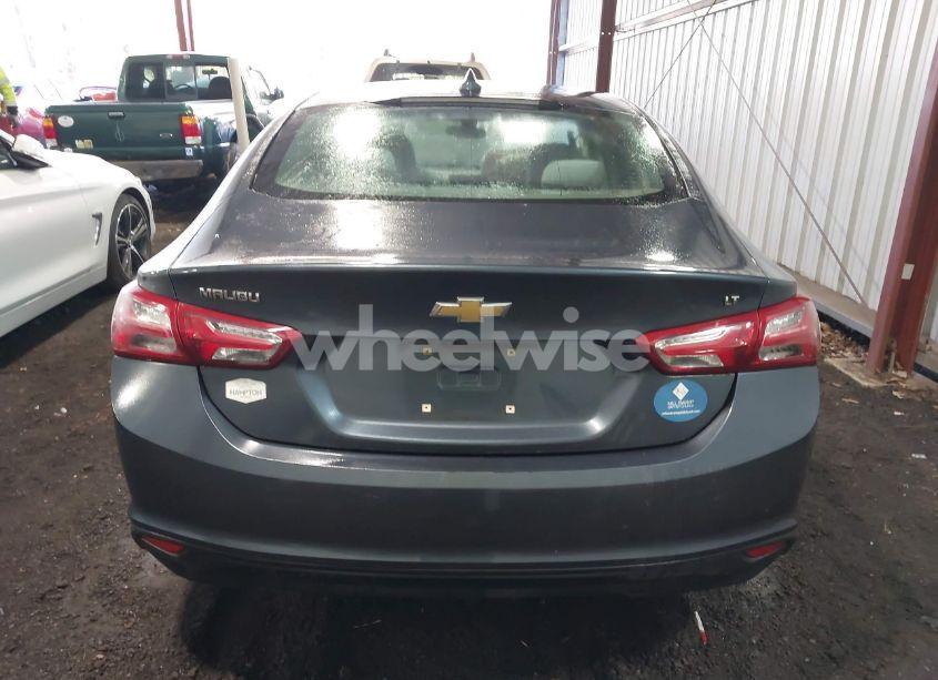 Photo 16 of 2019 Chevrolet Malibu LT (VIN 1G1ZD5ST7KF138465)