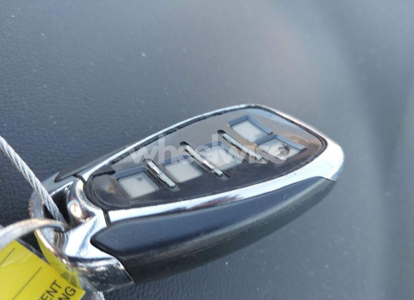 Photo 11 of 2019 Chevrolet Malibu LT (VIN 1G1ZD5ST7KF154228)