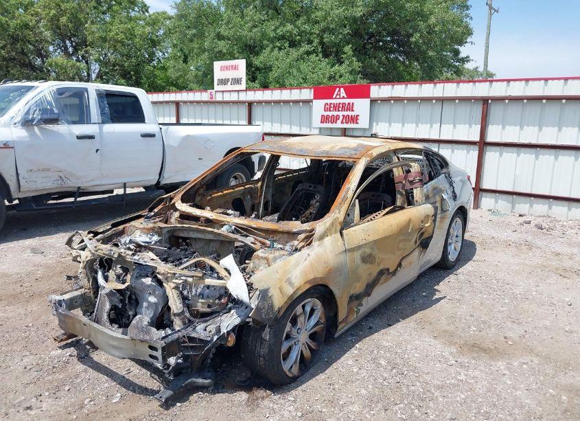 Photo 6 of 2019 Chevrolet Malibu LT (VIN 1G1ZD5ST7KF160451)