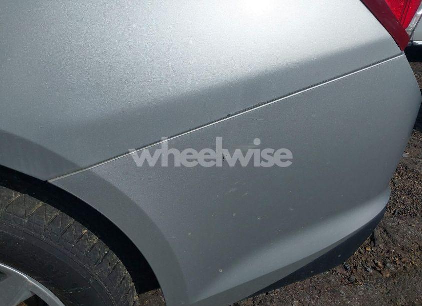 Photo 17 of 2019 Chevrolet Malibu LT (VIN 1G1ZD5ST7KF172583)