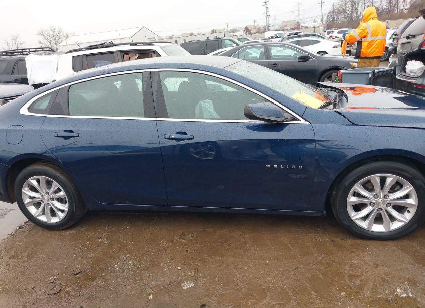 Photo 13 of 2019 Chevrolet Malibu LT (VIN 1G1ZD5ST7KF202231)