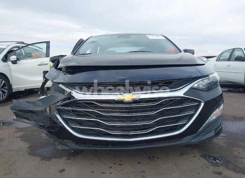 Photo 12 of 2019 Chevrolet Malibu LT (VIN 1G1ZD5ST7KF204559)