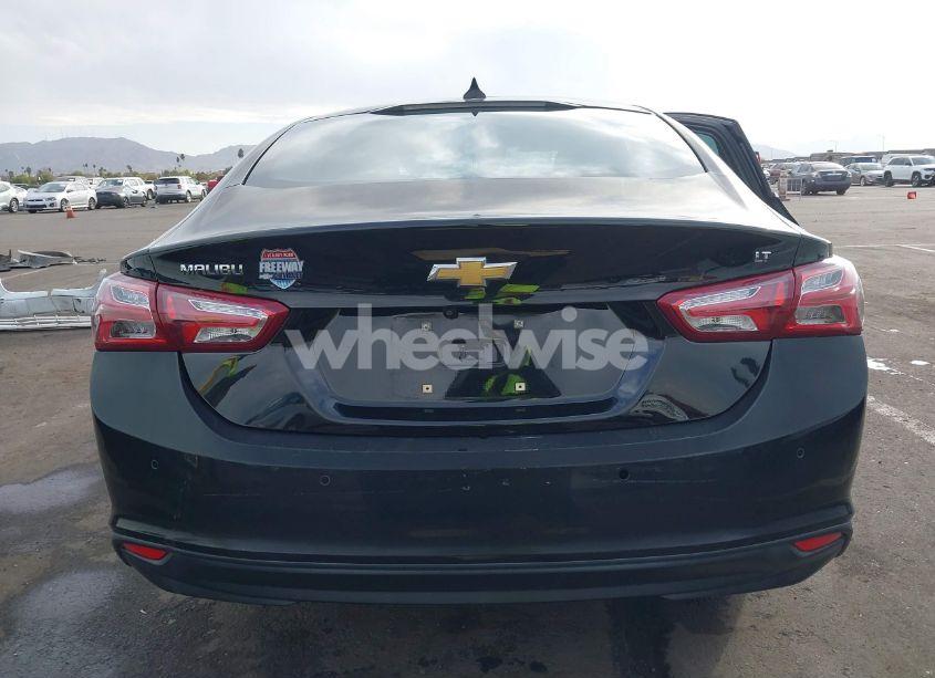Photo 16 of 2019 Chevrolet Malibu LT (VIN 1G1ZD5ST7KF204559)