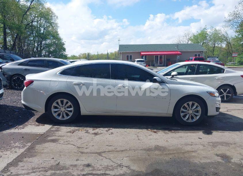 Photo 14 of 2020 Chevrolet Malibu FWD LT (VIN 1G1ZD5ST7LF006002)