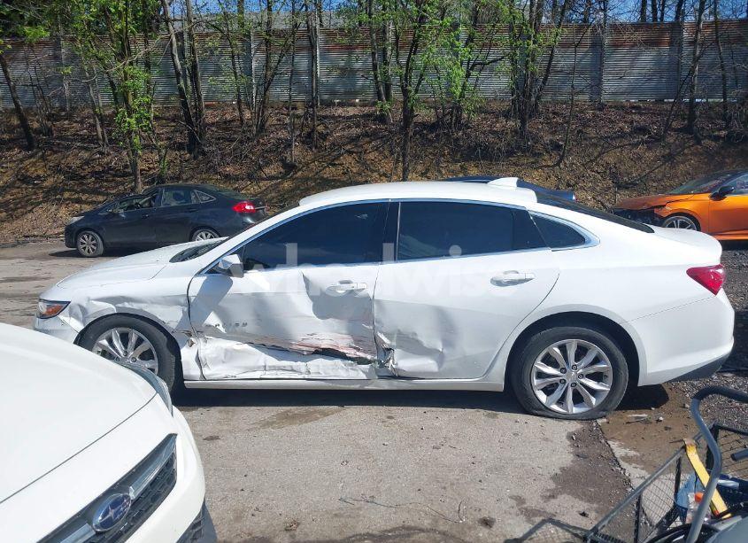 Photo 15 of 2020 Chevrolet Malibu FWD LT (VIN 1G1ZD5ST7LF006002)