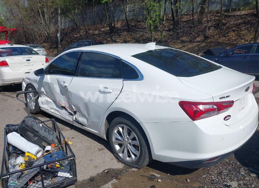 Photo 3 of 2020 Chevrolet Malibu FWD LT (VIN 1G1ZD5ST7LF006002)