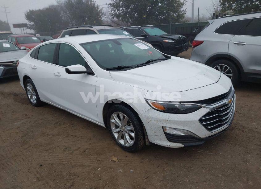 2020 Chevrolet Malibu FWD LT (VIN 1G1ZD5ST7LF006694) main photo