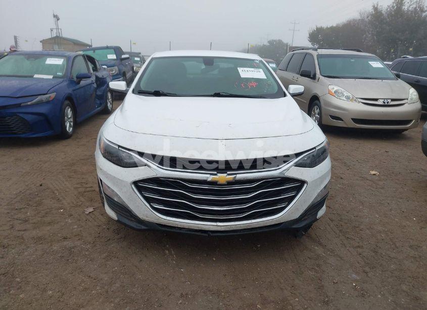 Photo 12 of 2020 Chevrolet Malibu FWD LT (VIN 1G1ZD5ST7LF006694)