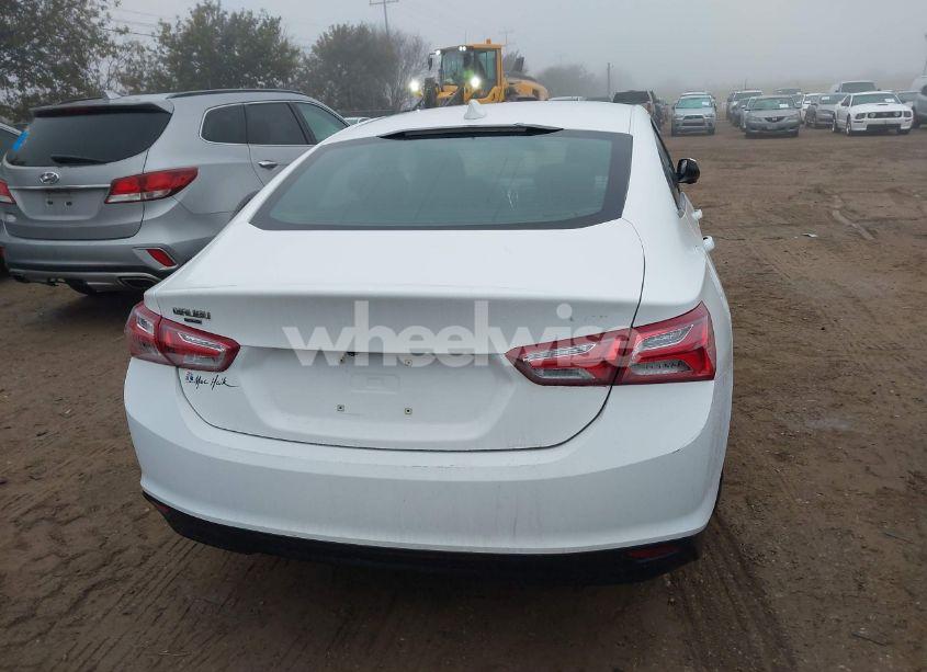 Photo 16 of 2020 Chevrolet Malibu FWD LT (VIN 1G1ZD5ST7LF006694)