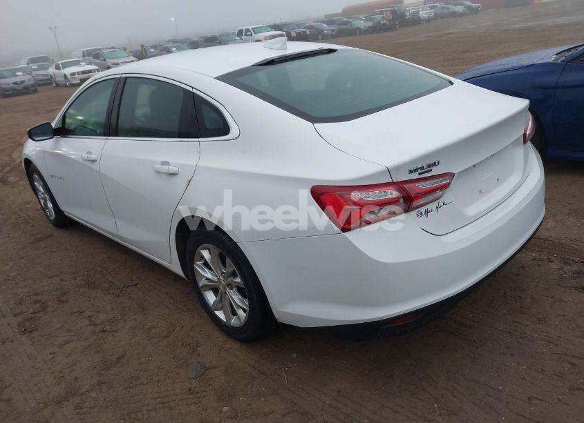 Photo 3 of 2020 Chevrolet Malibu FWD LT (VIN 1G1ZD5ST7LF006694)