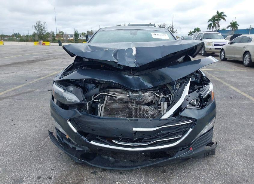 Photo 6 of 2020 Chevrolet Malibu FWD LT (VIN 1G1ZD5ST7LF008106)