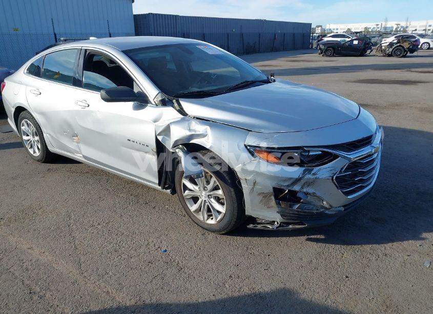 2020 Chevrolet Malibu FWD LT (VIN 1G1ZD5ST7LF024709) main photo
