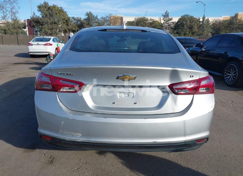 Photo 16 of 2020 Chevrolet Malibu FWD LT (VIN 1G1ZD5ST7LF024709)