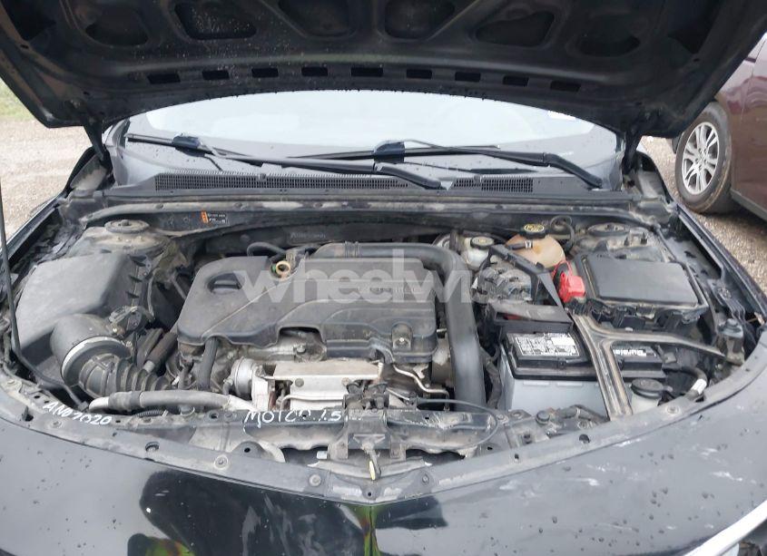 Photo 10 of 2020 Chevrolet Malibu FWD LT (VIN 1G1ZD5ST7LF025469)