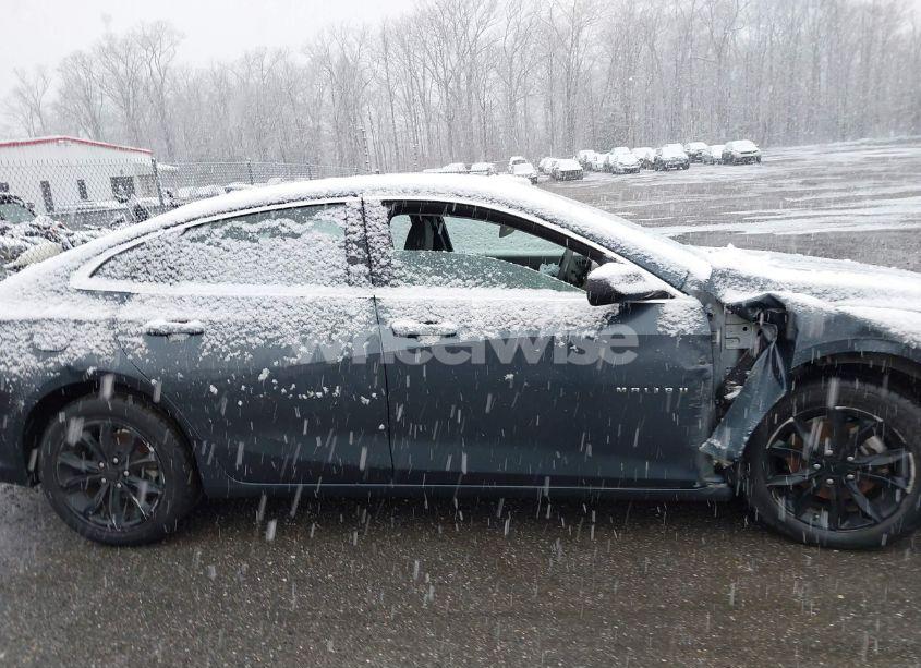 Photo 12 of 2020 Chevrolet Malibu FWD LT (VIN 1G1ZD5ST7LF035497)