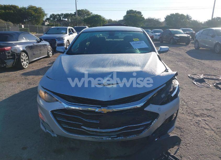 Photo 12 of 2020 Chevrolet Malibu FWD LT (VIN 1G1ZD5ST7LF048850)