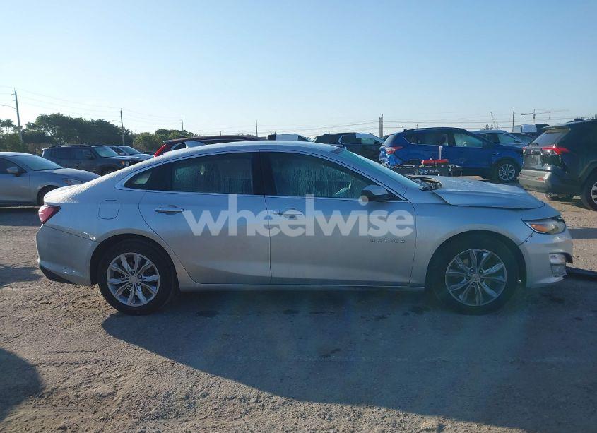 Photo 13 of 2020 Chevrolet Malibu FWD LT (VIN 1G1ZD5ST7LF048850)