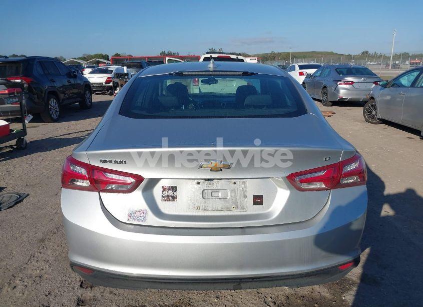 Photo 16 of 2020 Chevrolet Malibu FWD LT (VIN 1G1ZD5ST7LF048850)
