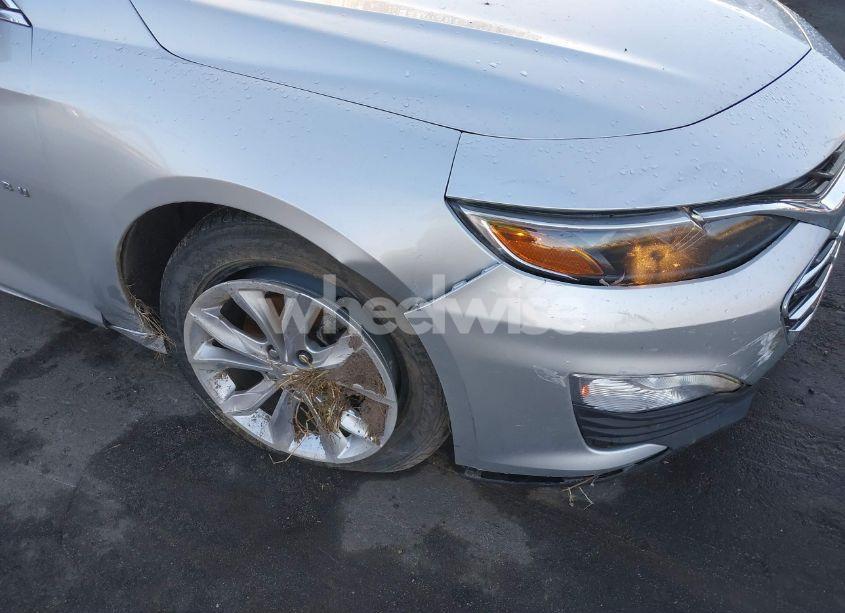 Photo 6 of 2020 Chevrolet Malibu FWD LT (VIN 1G1ZD5ST7LF049366)