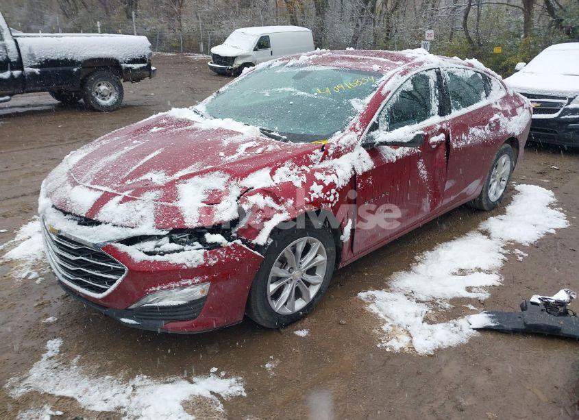 Photo 2 of 2020 Chevrolet Malibu FWD LT (VIN 1G1ZD5ST7LF064126)