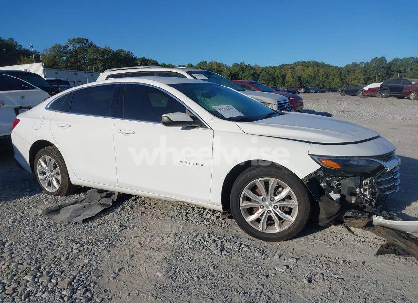 Photo 13 of 2020 Chevrolet Malibu FWD LT (VIN 1G1ZD5ST7LF069357)