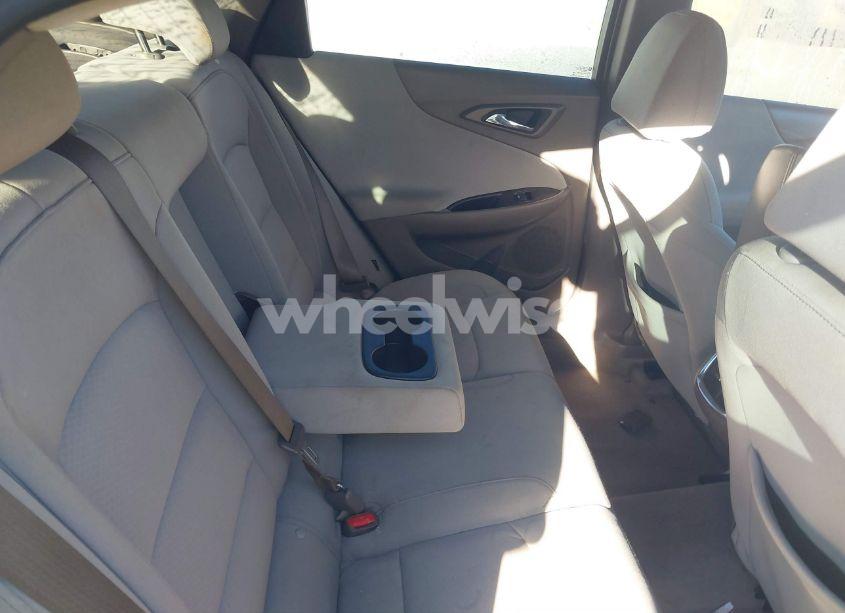 Photo 8 of 2020 Chevrolet Malibu FWD LT (VIN 1G1ZD5ST7LF069357)