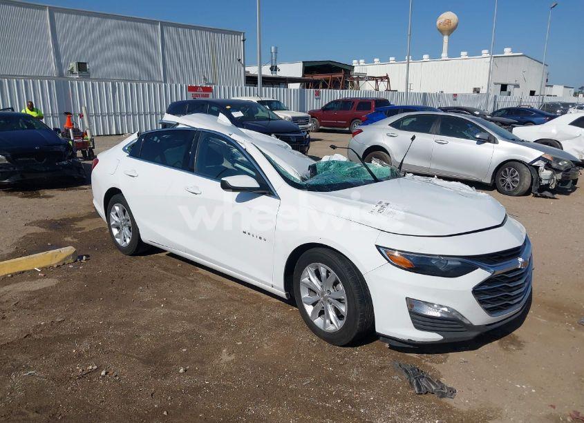 2020 Chevrolet Malibu FWD LT (VIN 1G1ZD5ST7LF093870) main photo