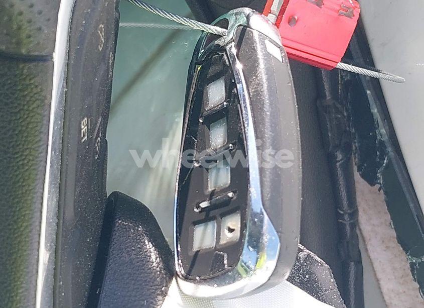 Photo 11 of 2020 Chevrolet Malibu FWD LT (VIN 1G1ZD5ST7LF093870)